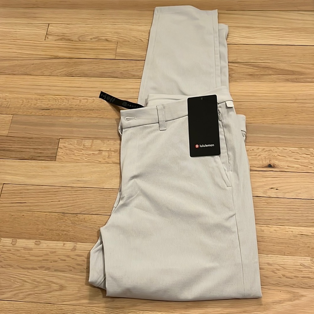 Lululemon Commission Pant Slim 34“L *Light